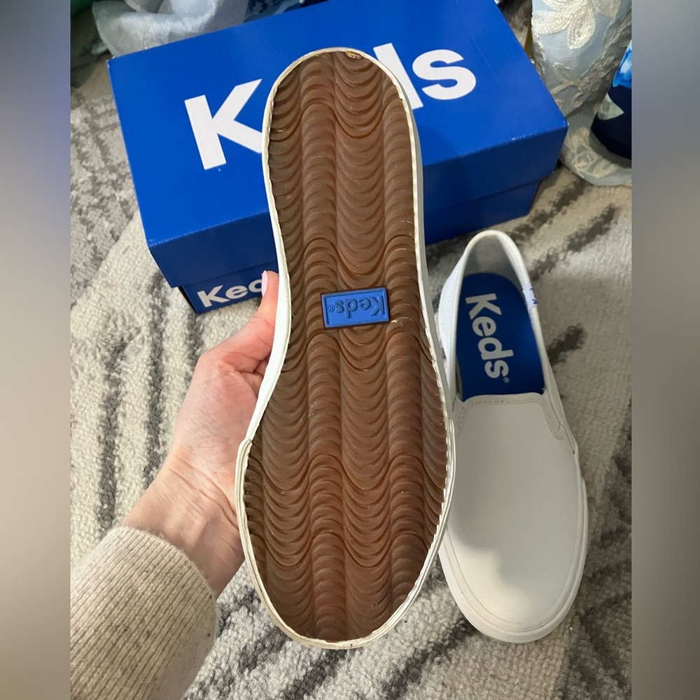 EUC Keds Champion Leather Slip Ons - Picture 6 of 6